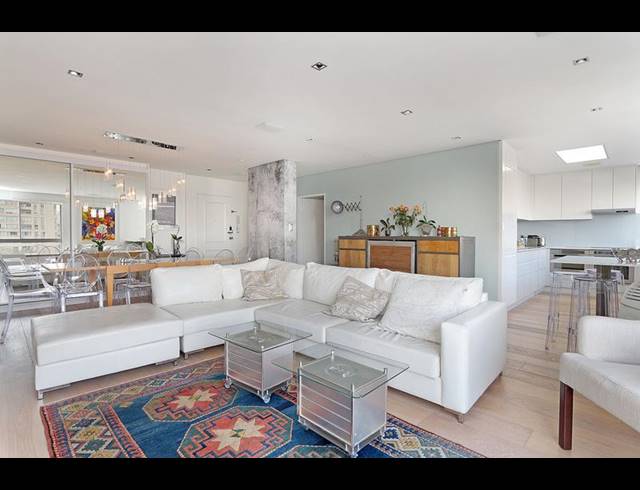 2 BEDROOM PROPERTY TO RENT IN SEA POINT